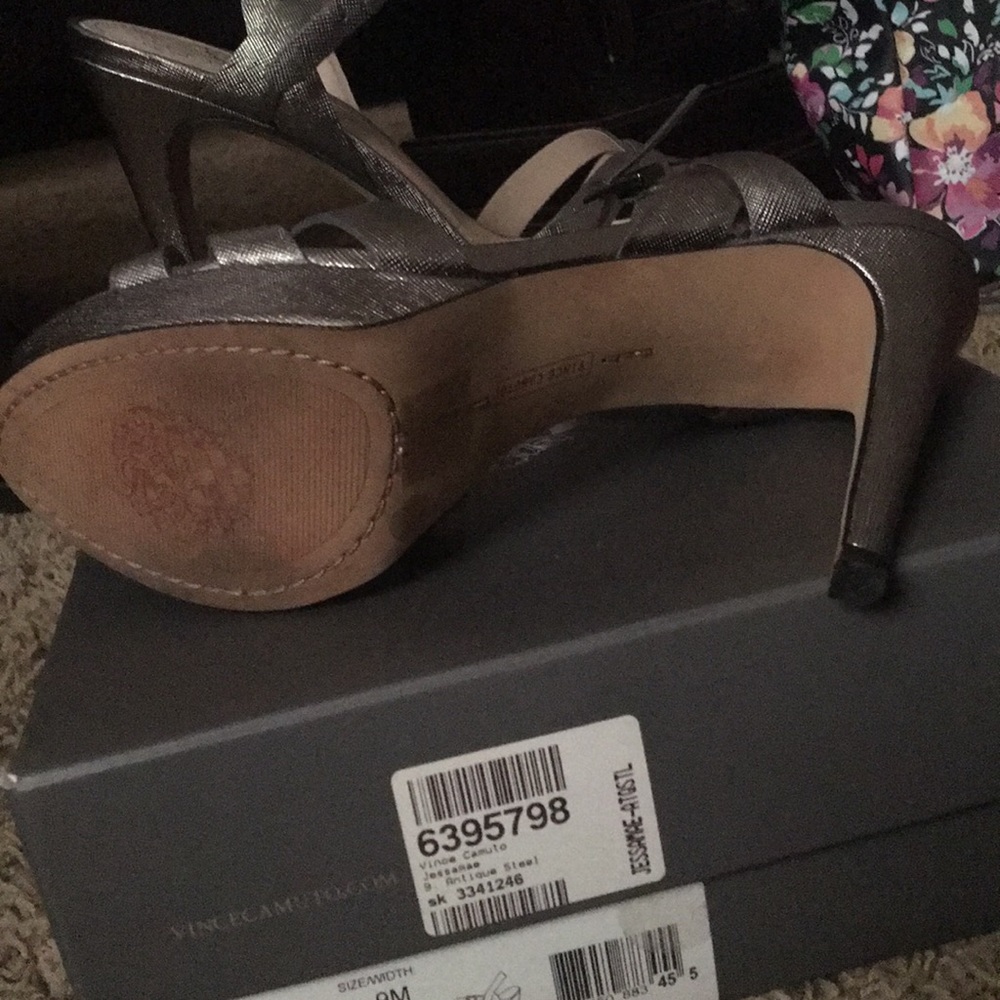 Heels 👠 - Picture 5 of 5